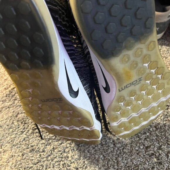 Womens Nike Air Zoom Fearless Flyknit - Picture 4 of 4